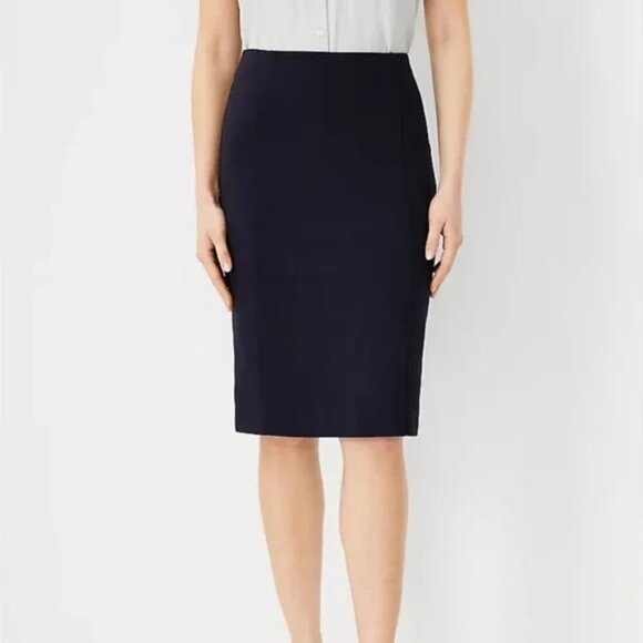 Banana Republic Dresses & Skirts - Banana Republic Wool Blend Pencil Skirt NWT